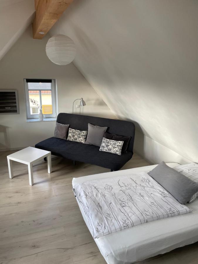 Komplettes Ferienhaus Fuer Bis Zu 4 Personen Dornheim Kültér fotó